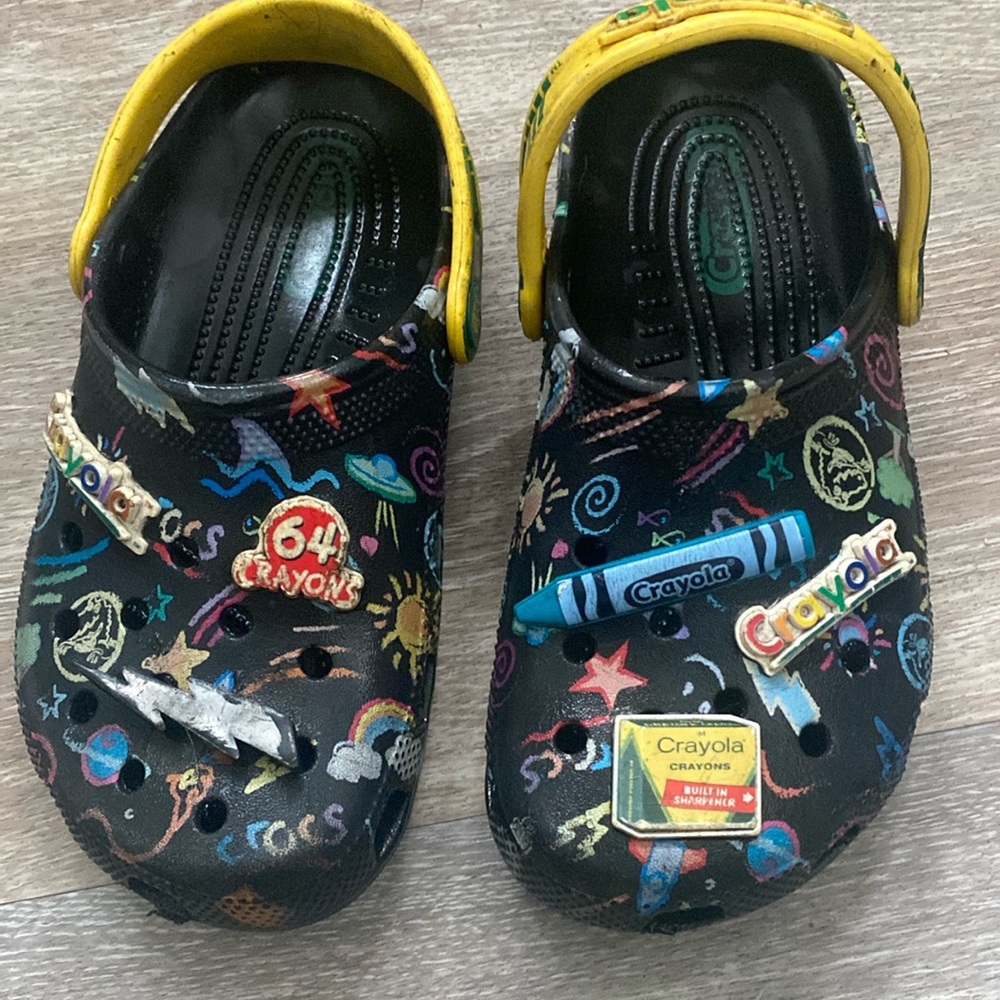 Crocs kids size 3 J. Crayola crayon crocs .